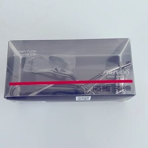 Shiseido eyelash curler